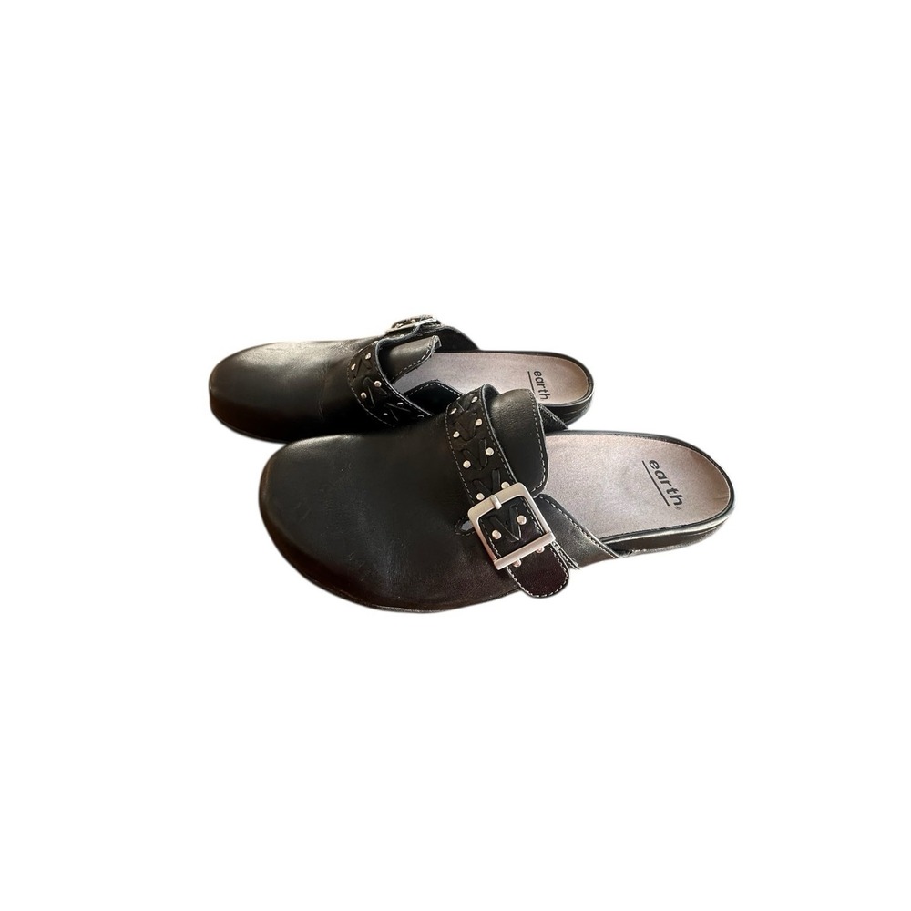 Earth Black Leather Clogs Buckle Studded Mules Shoes Womens 8M XZ K8 - Picture 4 of 7